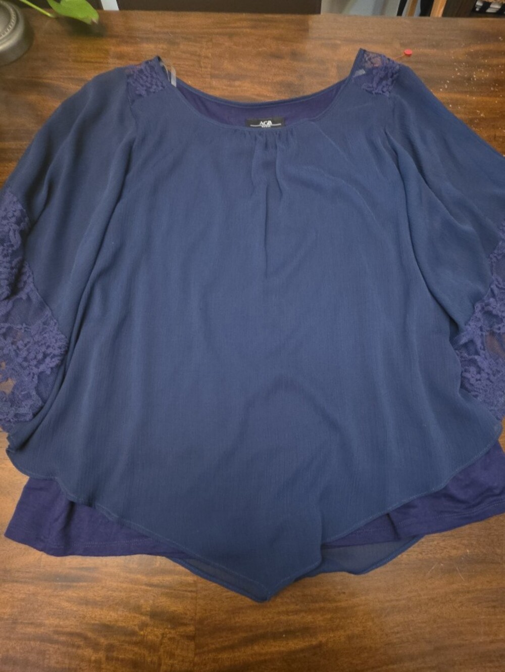 AGB Woman Plus Size 1X Navy Blue Flowy Poncho Top with Lace Shoulder Details